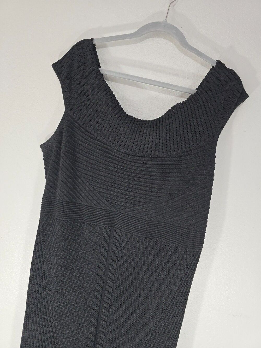 Torrid Black sweater Trumpet Midi Dress Bodycon Textured Plus Size 4 4x BM - Picture 3 of 10